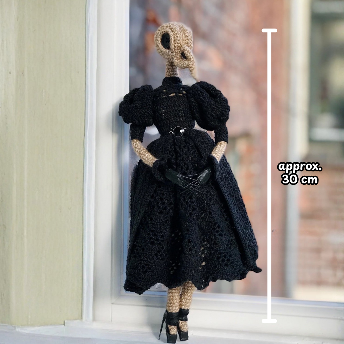 Crochet Crow Widow Amigurumi Pattern