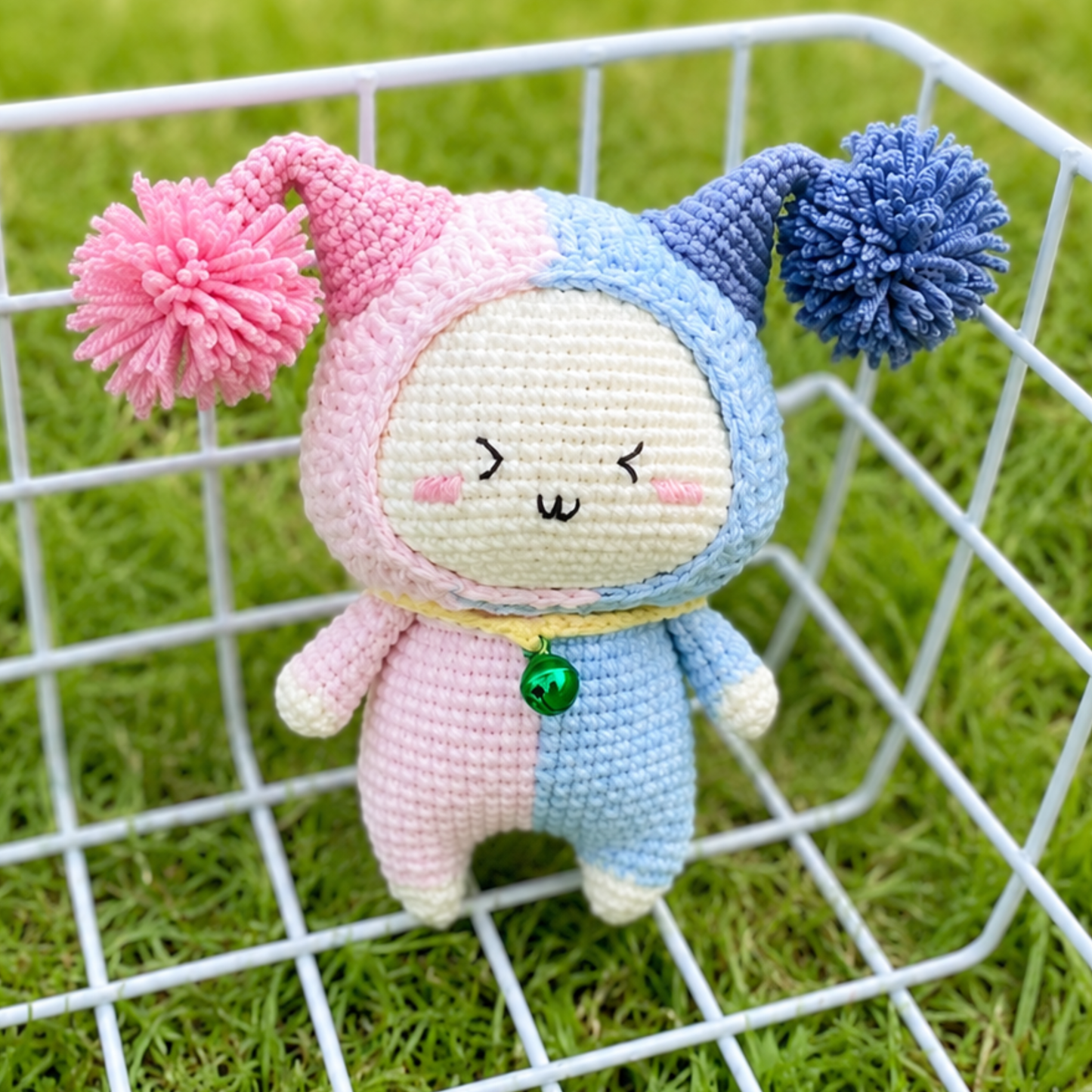 Crochet Gemini Zodiac Keychain Pattern