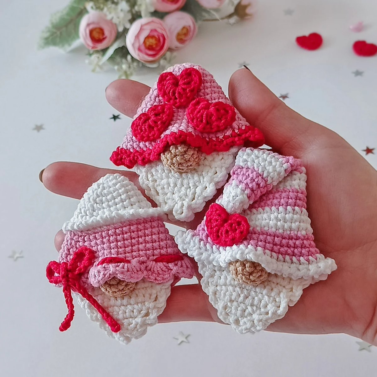 Crochet Gnome in Love Valentine's Day Pattern (Set of 2)