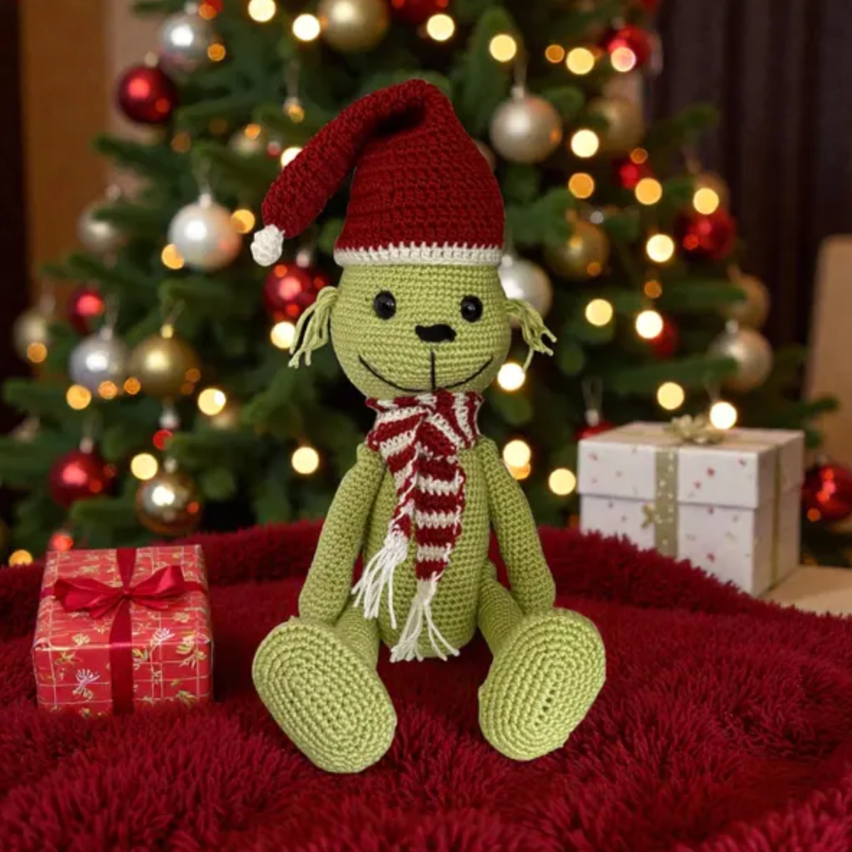 Crochet Grinch Amigurumi Pattern with Outfit (Set)