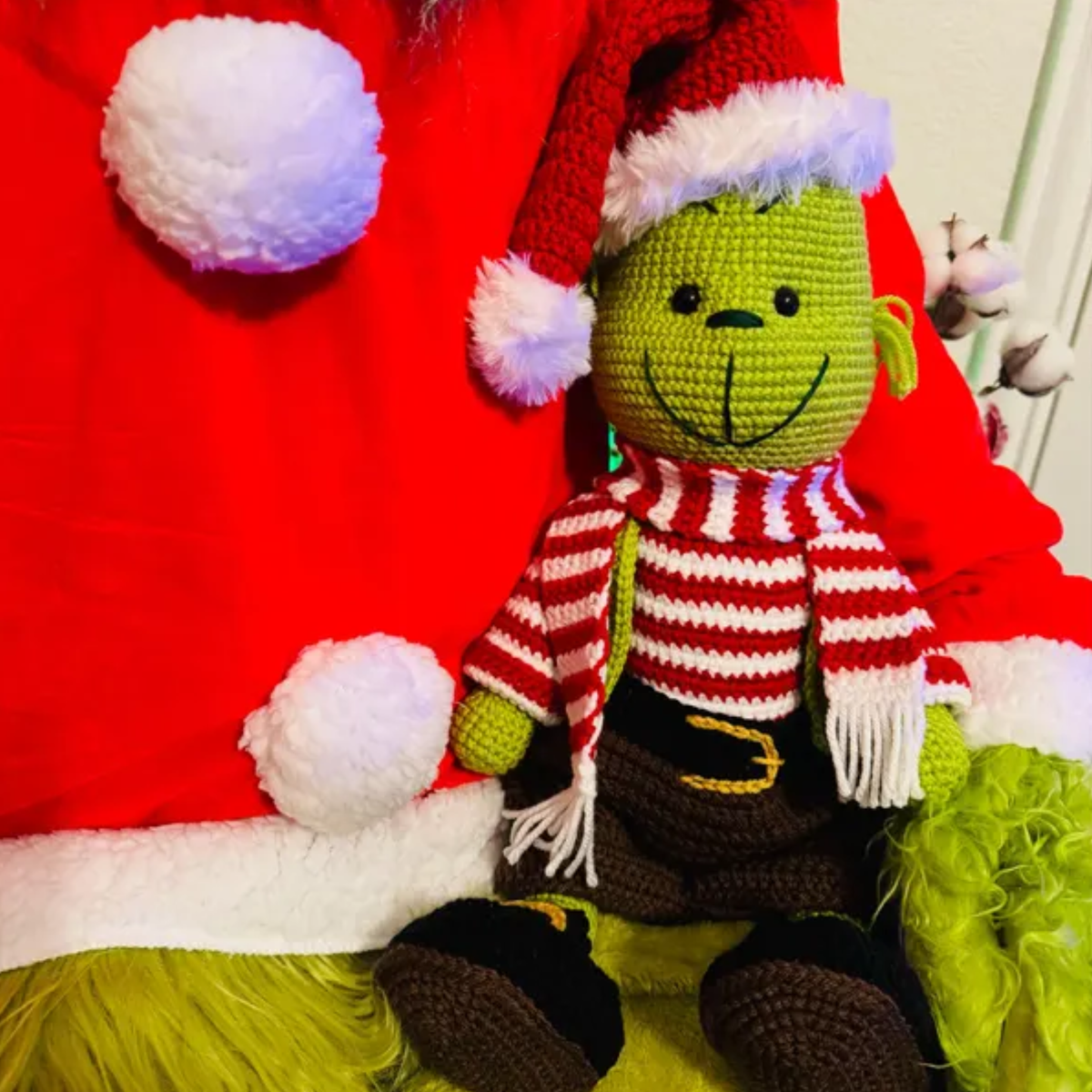 Crochet Grinch Amigurumi Pattern with Outfit (Set)