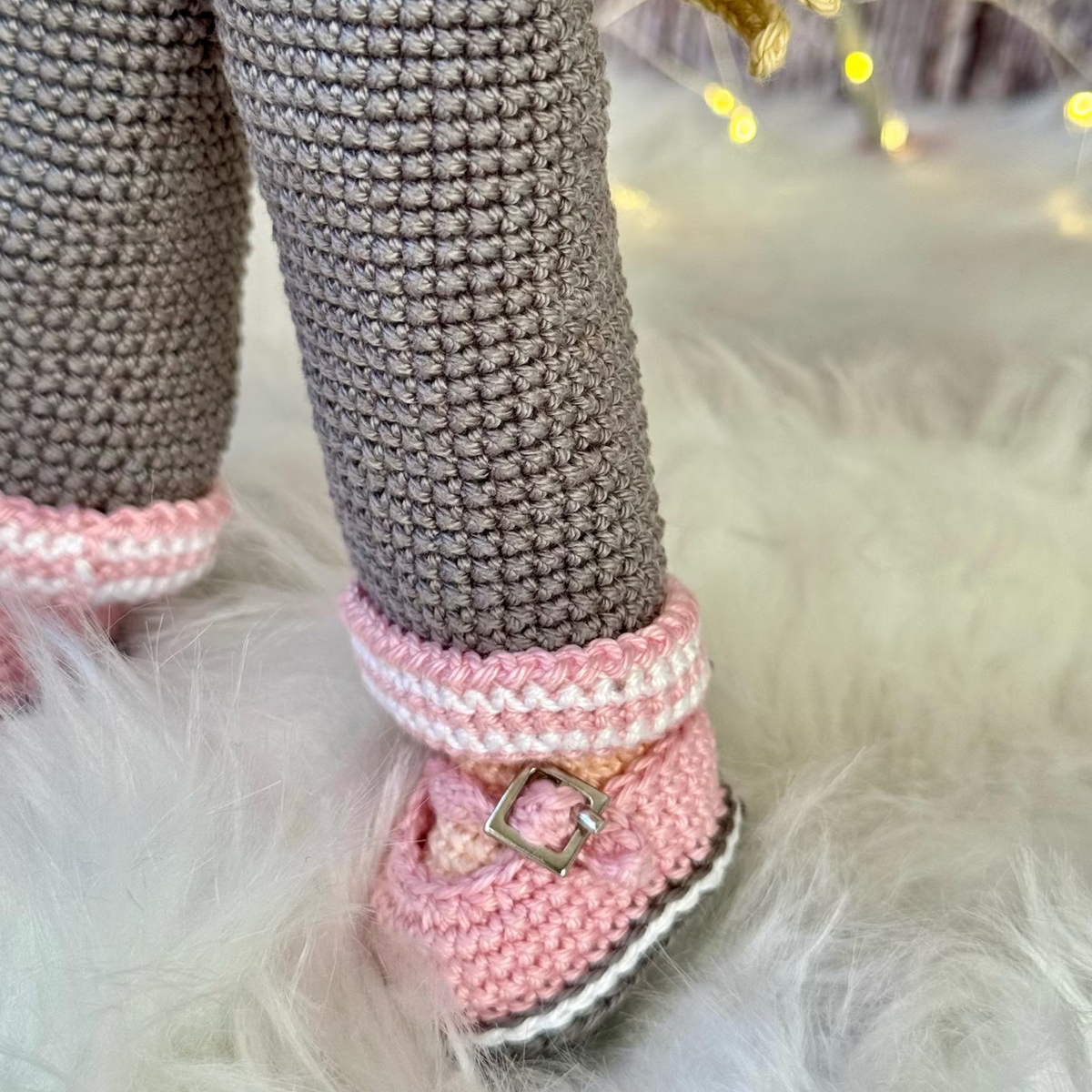 Crochet Maral Doll Clothes and Hair Pattern