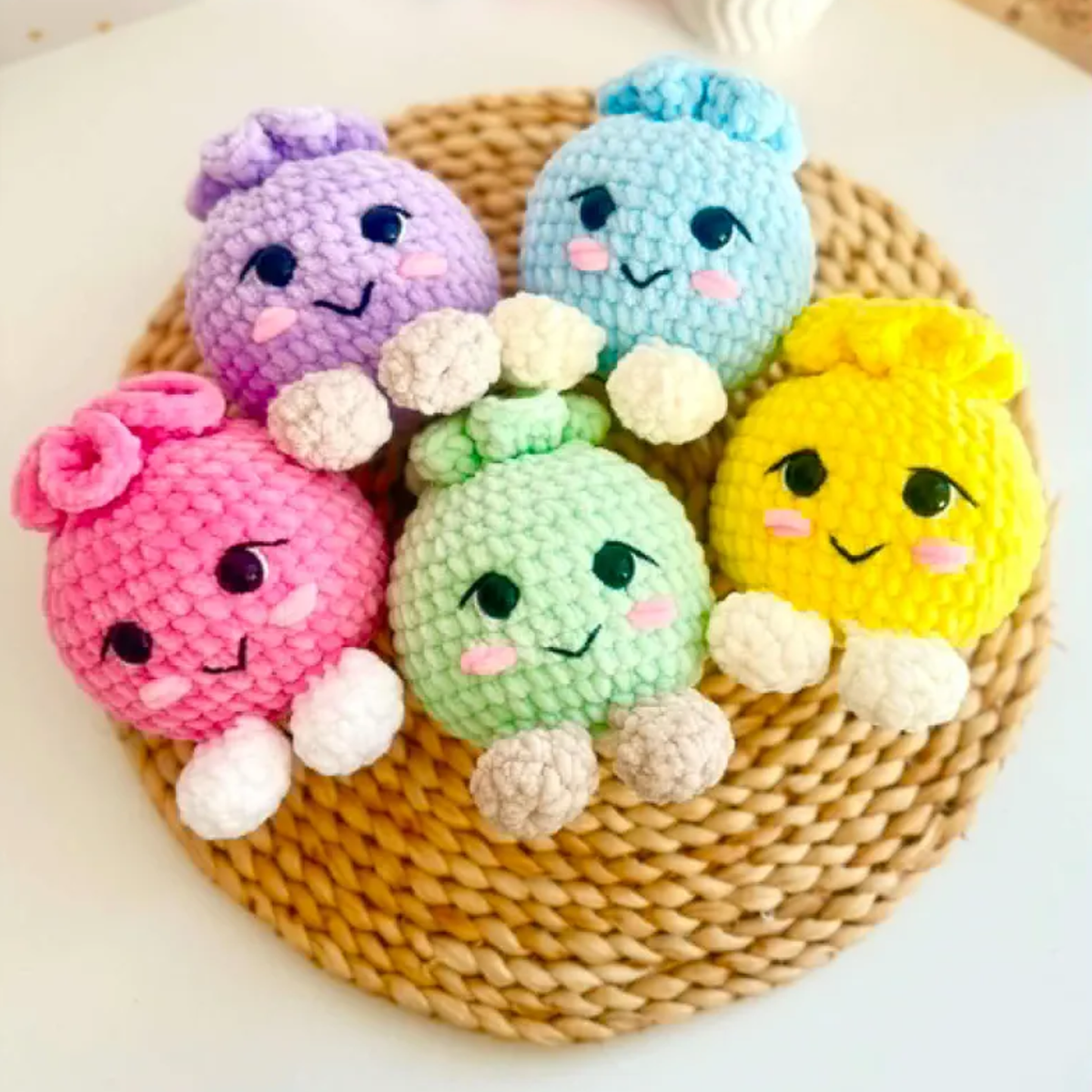 Dimple the Dumpling Amigurumi Crochet Pattern