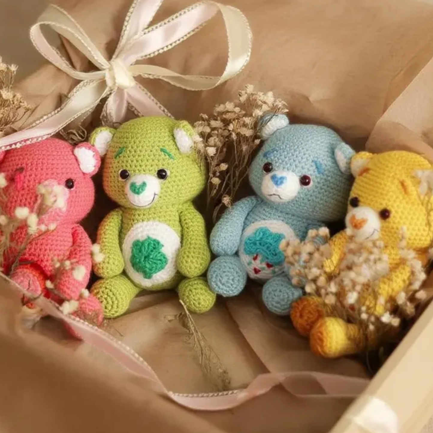 Crochet Happy Bears Pattern