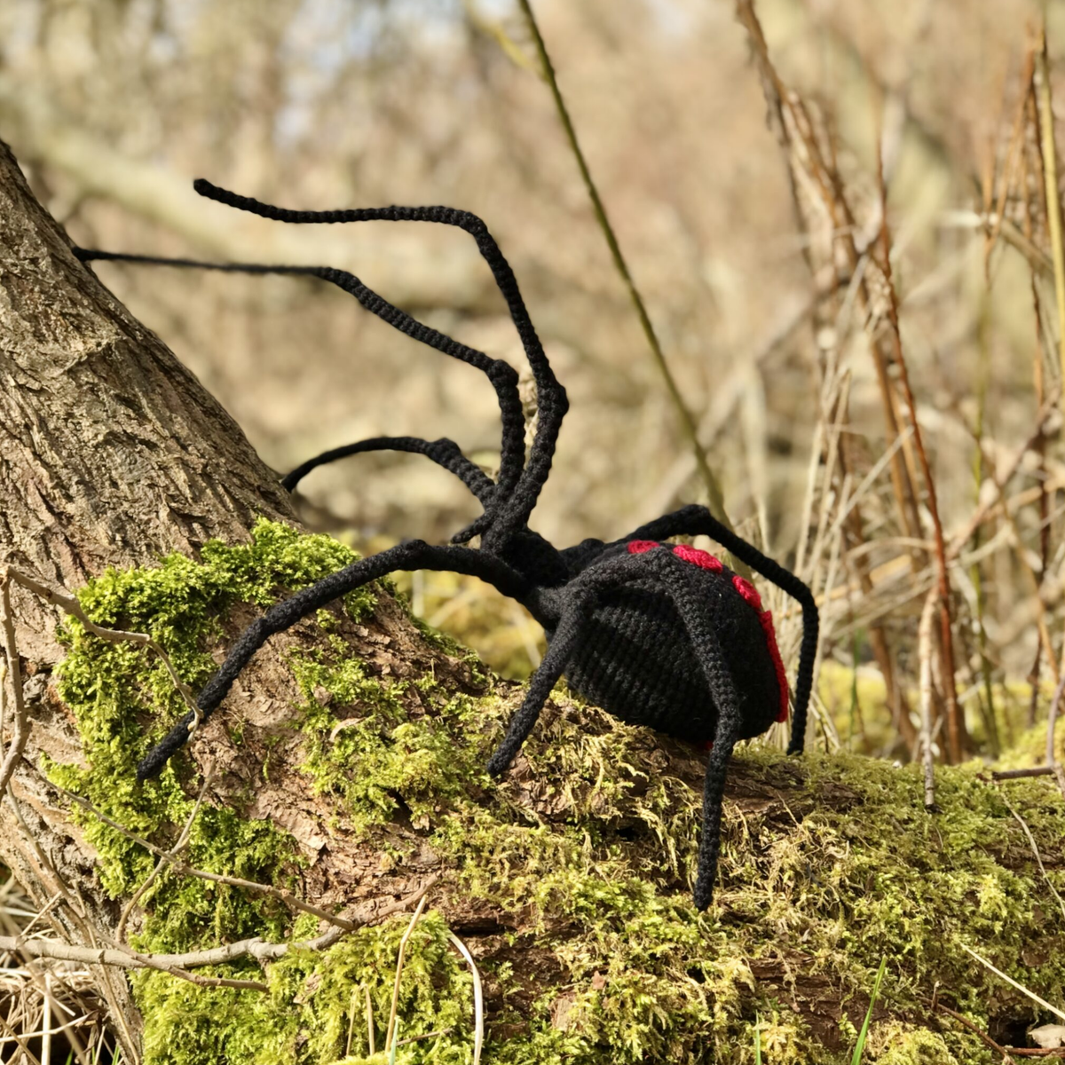 Crochet Black Betty Amigurumi Pattern (Black Widow Spider)