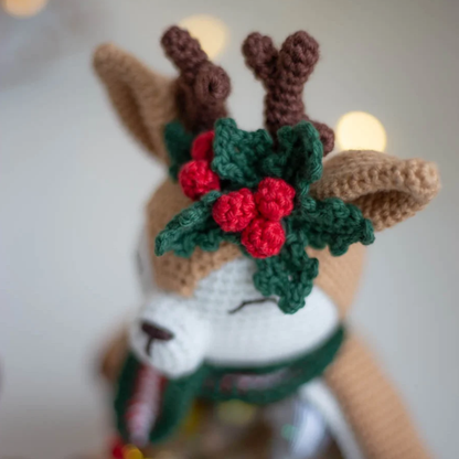 Crochet Christmas Deer Amigurumi Pattern (Globe Display)