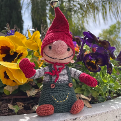 Crochet Christmas Gnome Amigurumi Pattern
