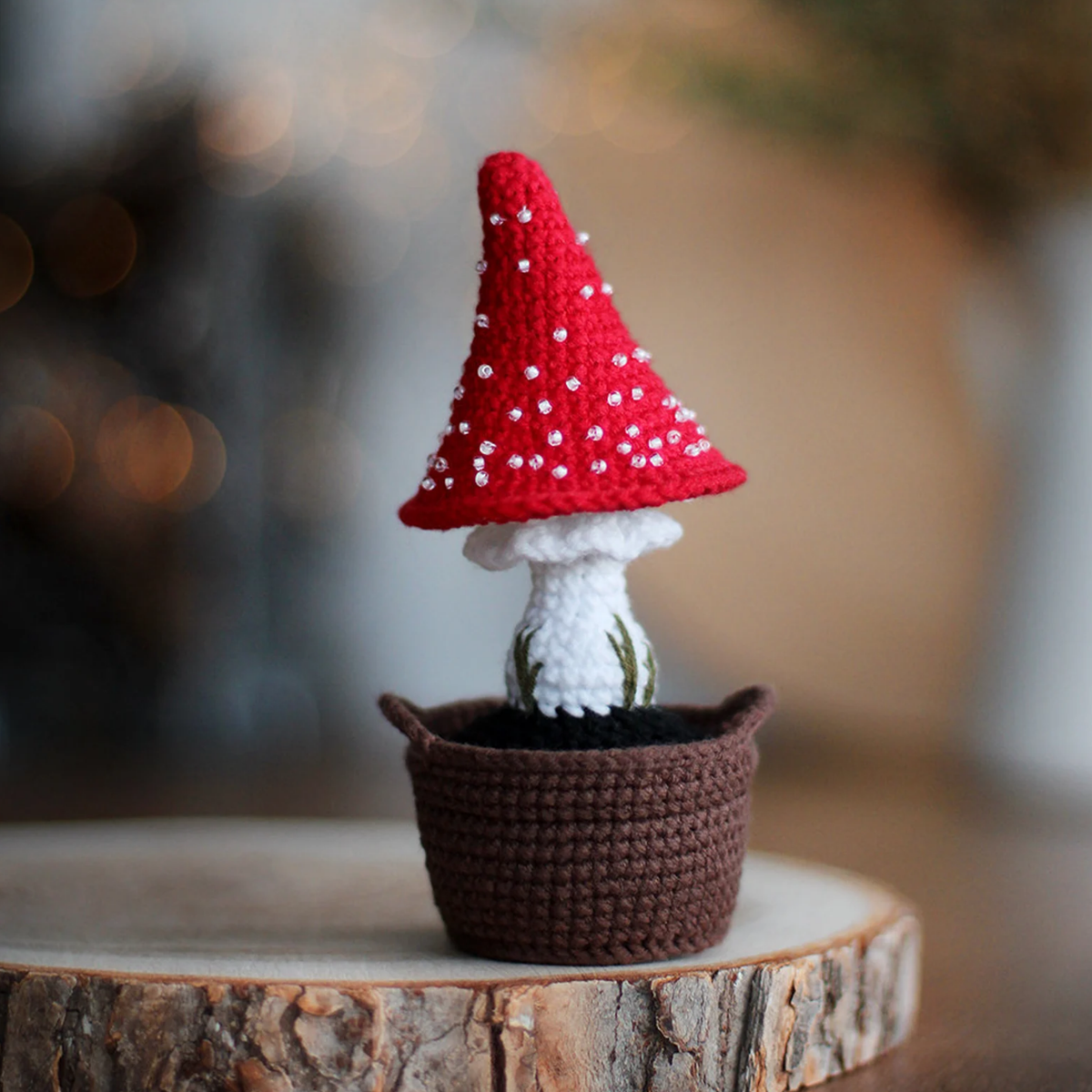 Crochet Fly Agarics in the Basket Pattern