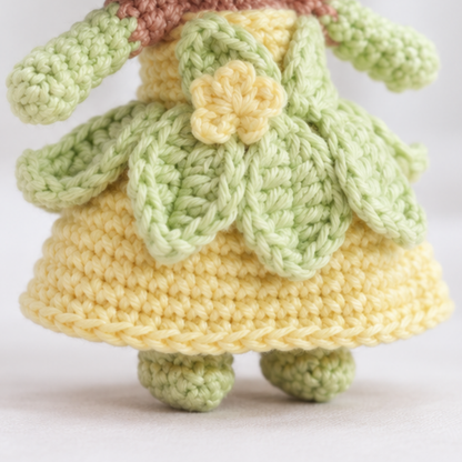 Crochet Frog Princess Miniature Doll Pattern (Bundle 8 in 1)