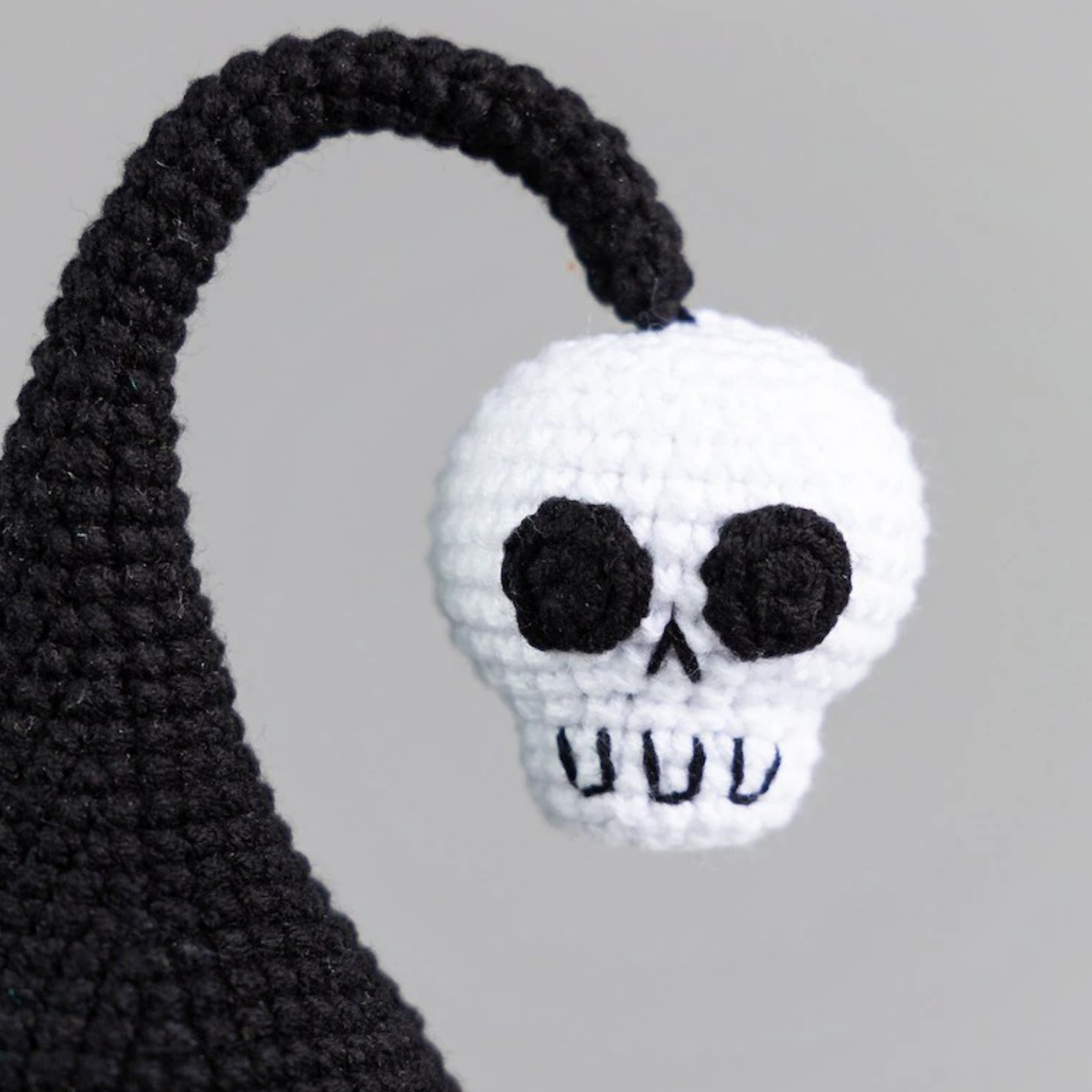 Crochet Halloween Gnome and Spider Amigurumi Pattern (with Skull)