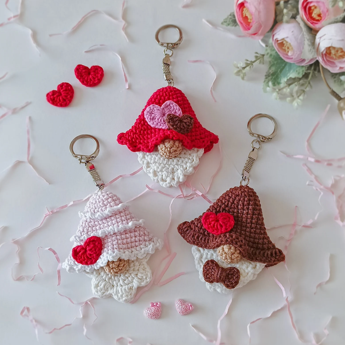 Crochet Gnome in Love Valentine's Day Pattern (Set of 2)