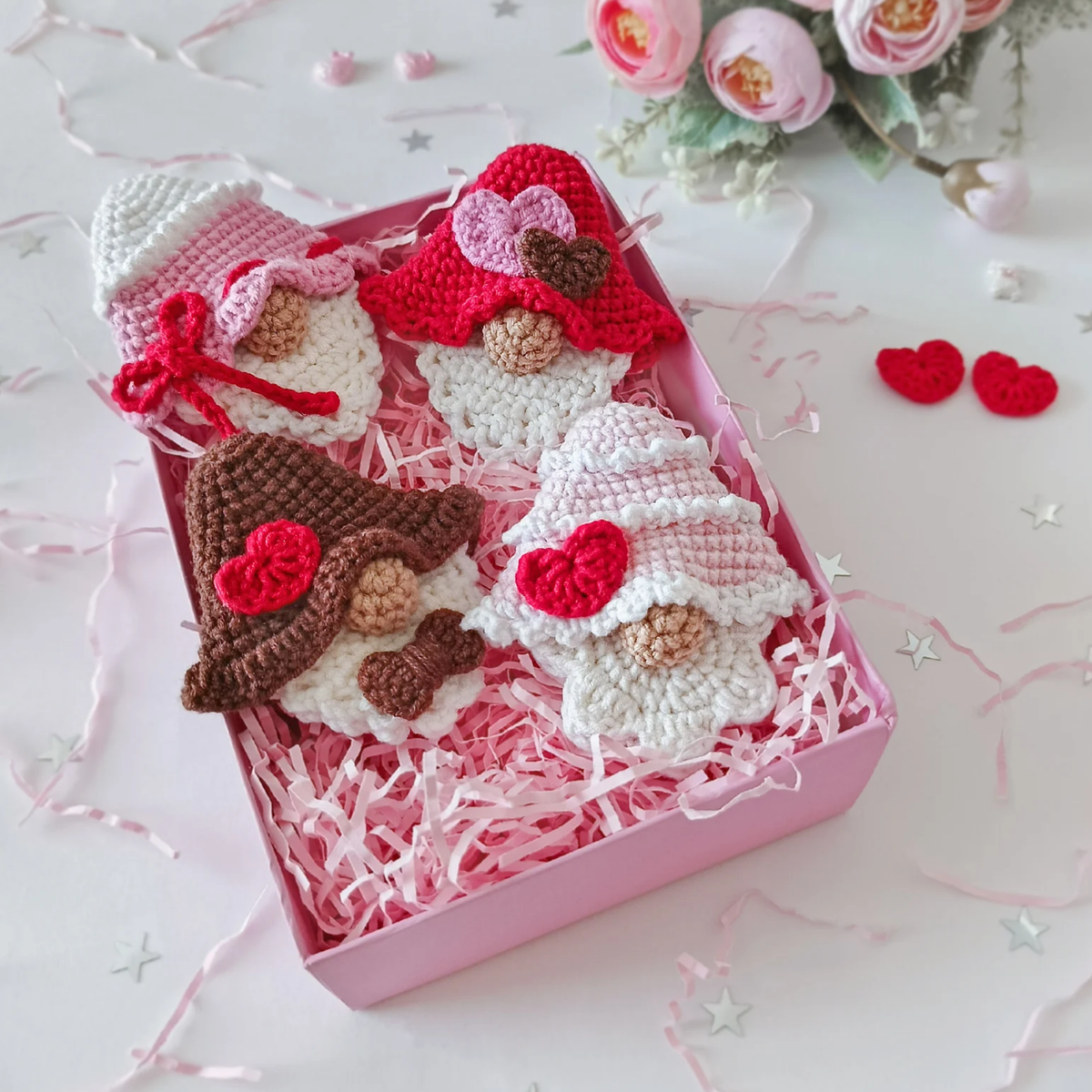 Crochet Gnome in Love Valentine's Day Pattern (Set of 2)