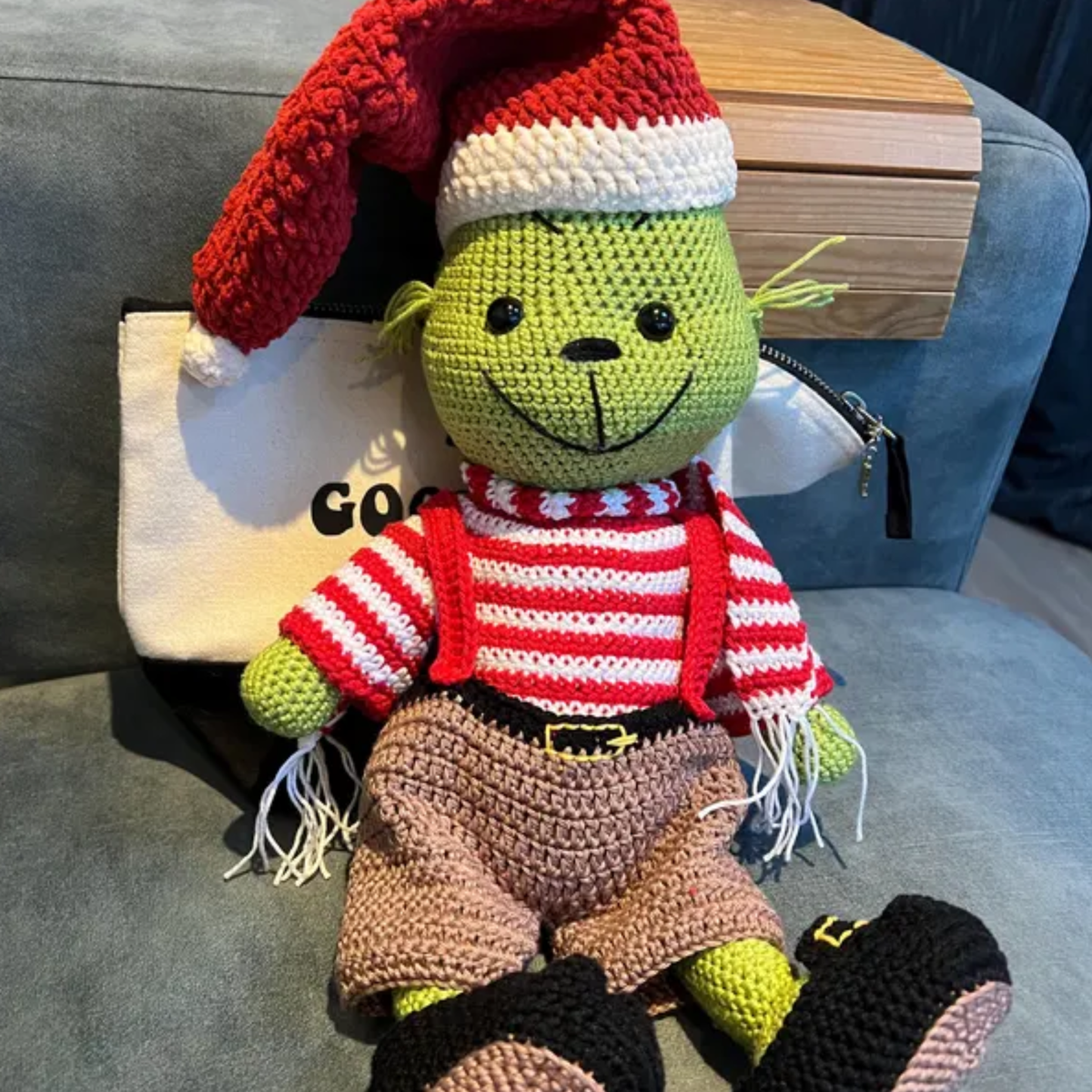 Crochet Grinch Amigurumi Pattern with Outfit (Set)