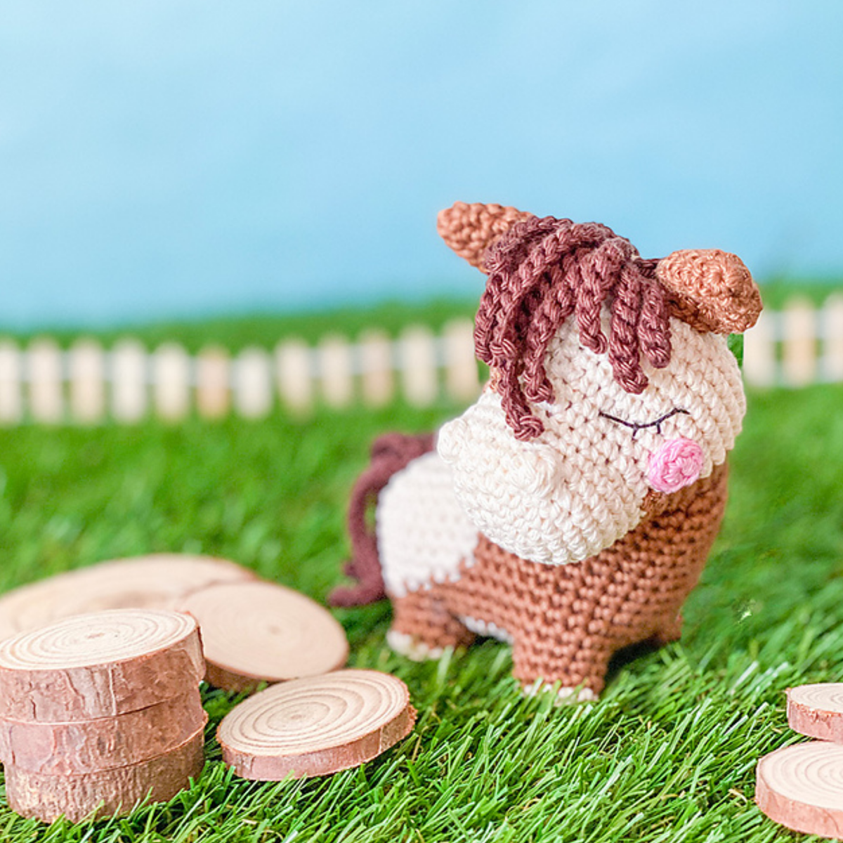 Crochet Harper the Horse Quad Squad Pattern (4 Colorways)