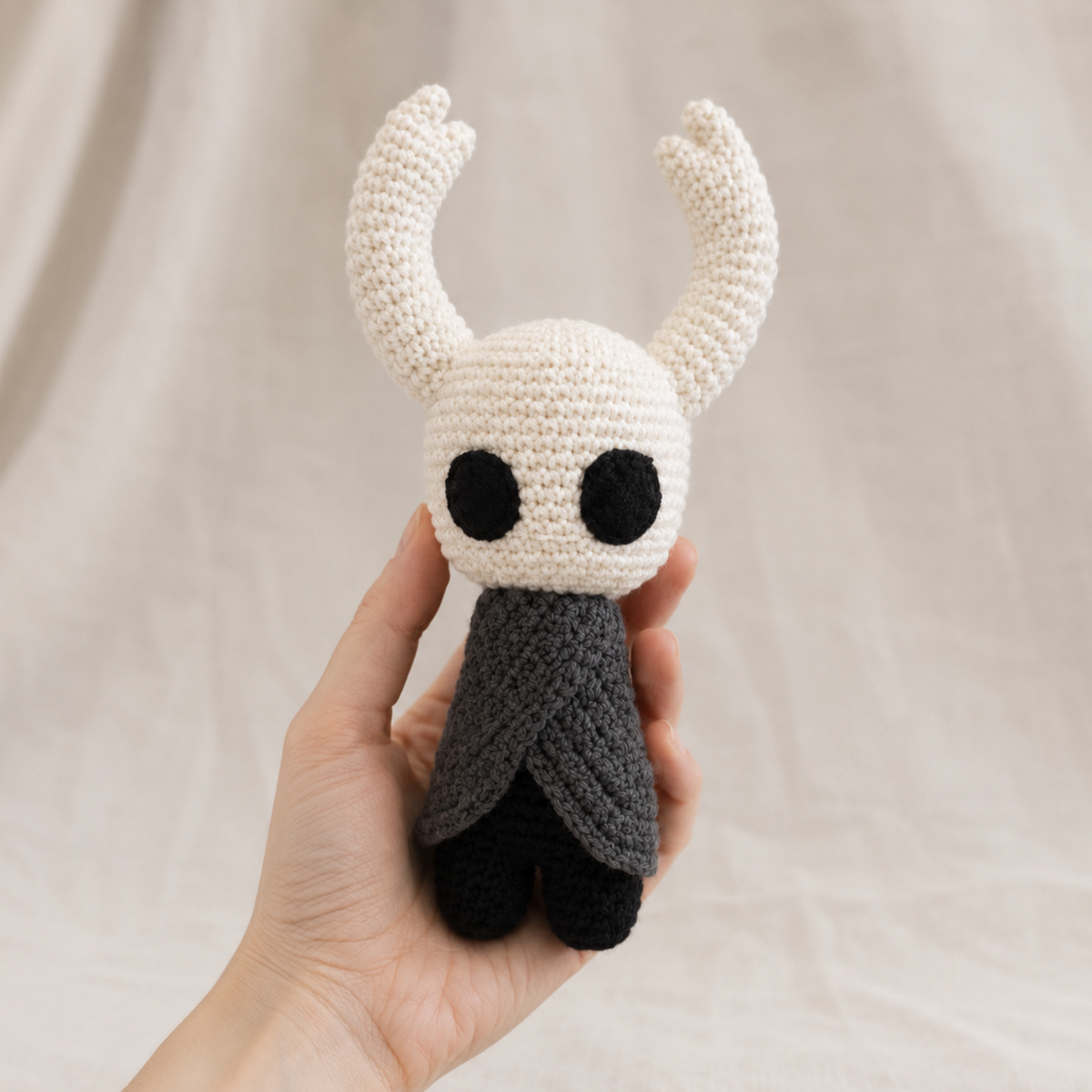 Crochet Hollow Knight Amigurumi Pattern (2 Sizes)