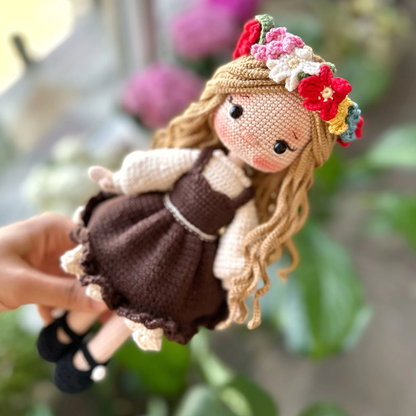 Crochet Perla Doll Pattern