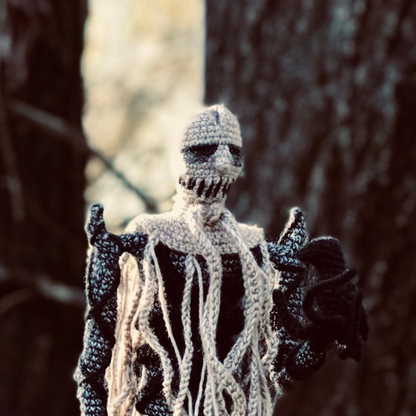Crochet Scarecrow Amigurumi Pattern (4 Sizes)