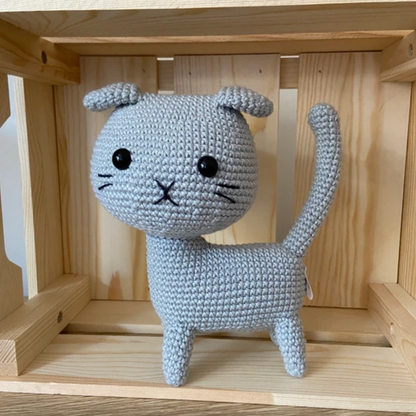 Crochet Scottish Fold Cat Pattern (2 Color Versions)