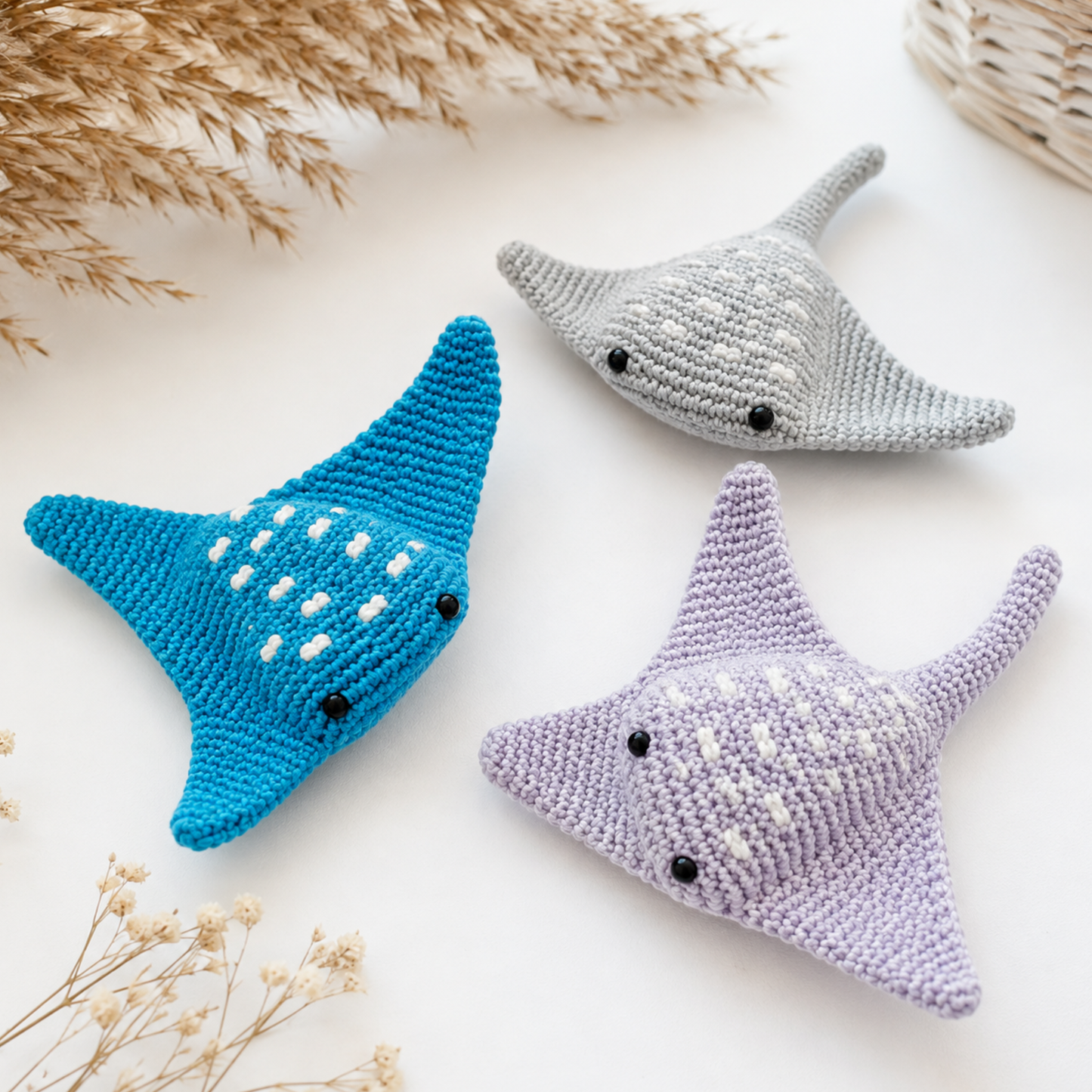 Crochet Sea Animals Pattern Vol. 2 (6 Characters: Seahorse, Jellyfish, Beluga, Whale, Starfish &amp; Stingray)
