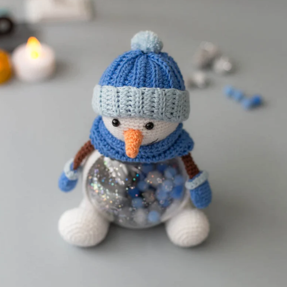 Crochet Snowman Amigurumi Pattern (Globe Display)