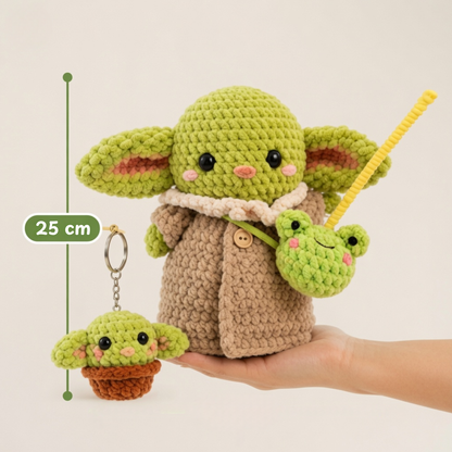 Crochet Baby Alien Pattern (2-in-1, with Frog Buddy and Keychain)