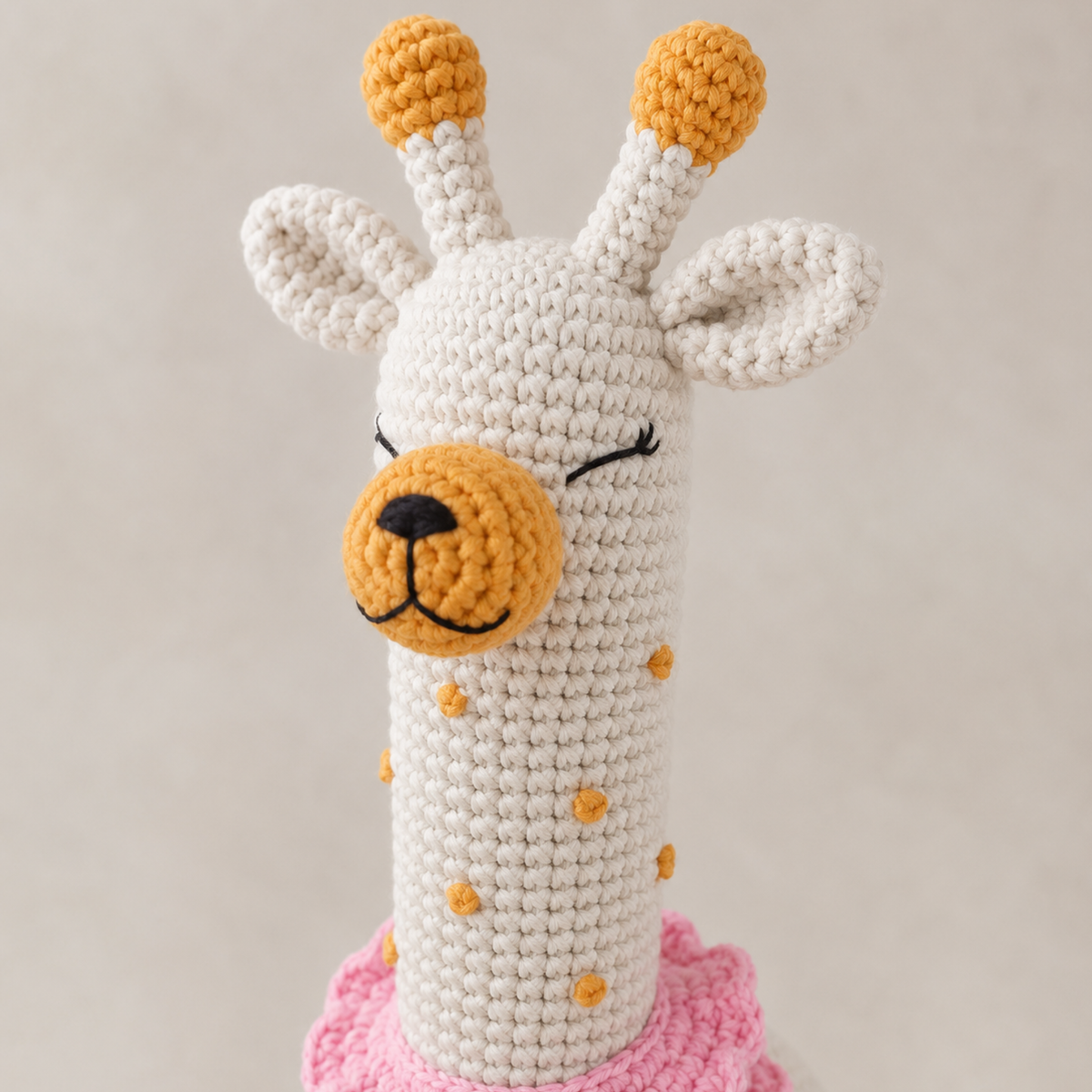 Daisy the Giraffe Amigurumi Crochet Pattern