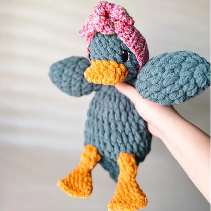 Della Duck Lovey Crochet Pattern | Low Sew Amigurumi