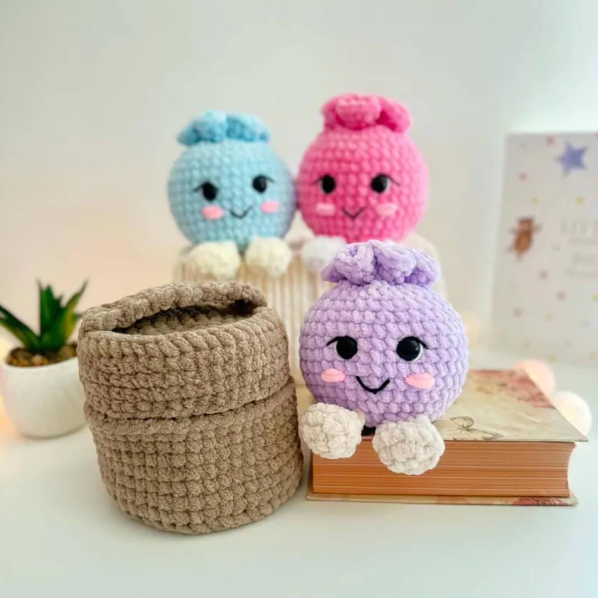 Dimple the Dumpling Amigurumi Crochet Pattern