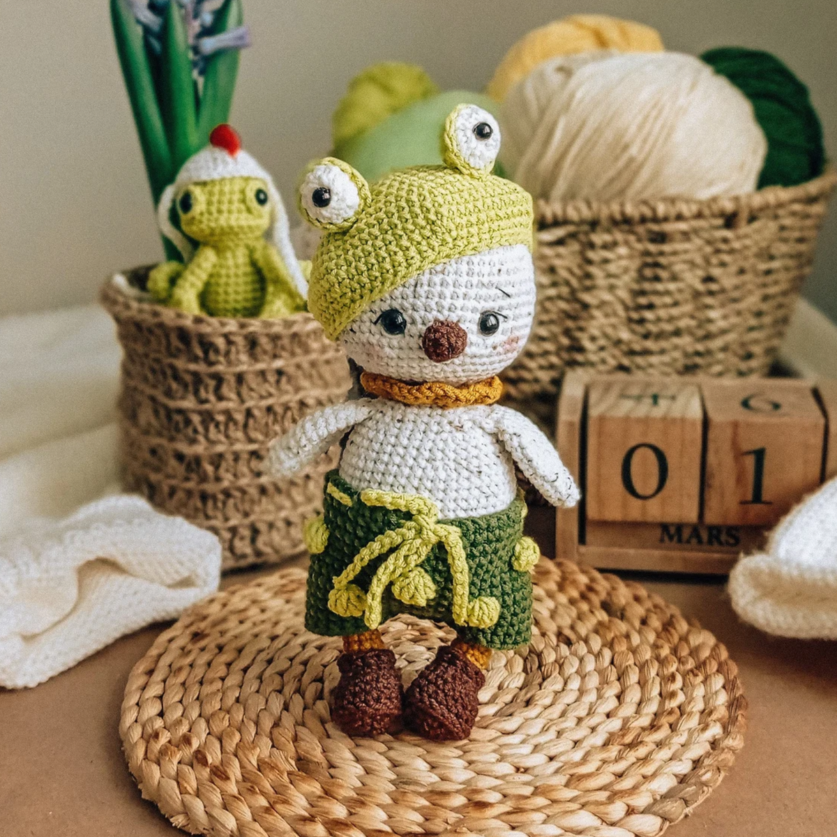 Easter Chick Crochet Pattern