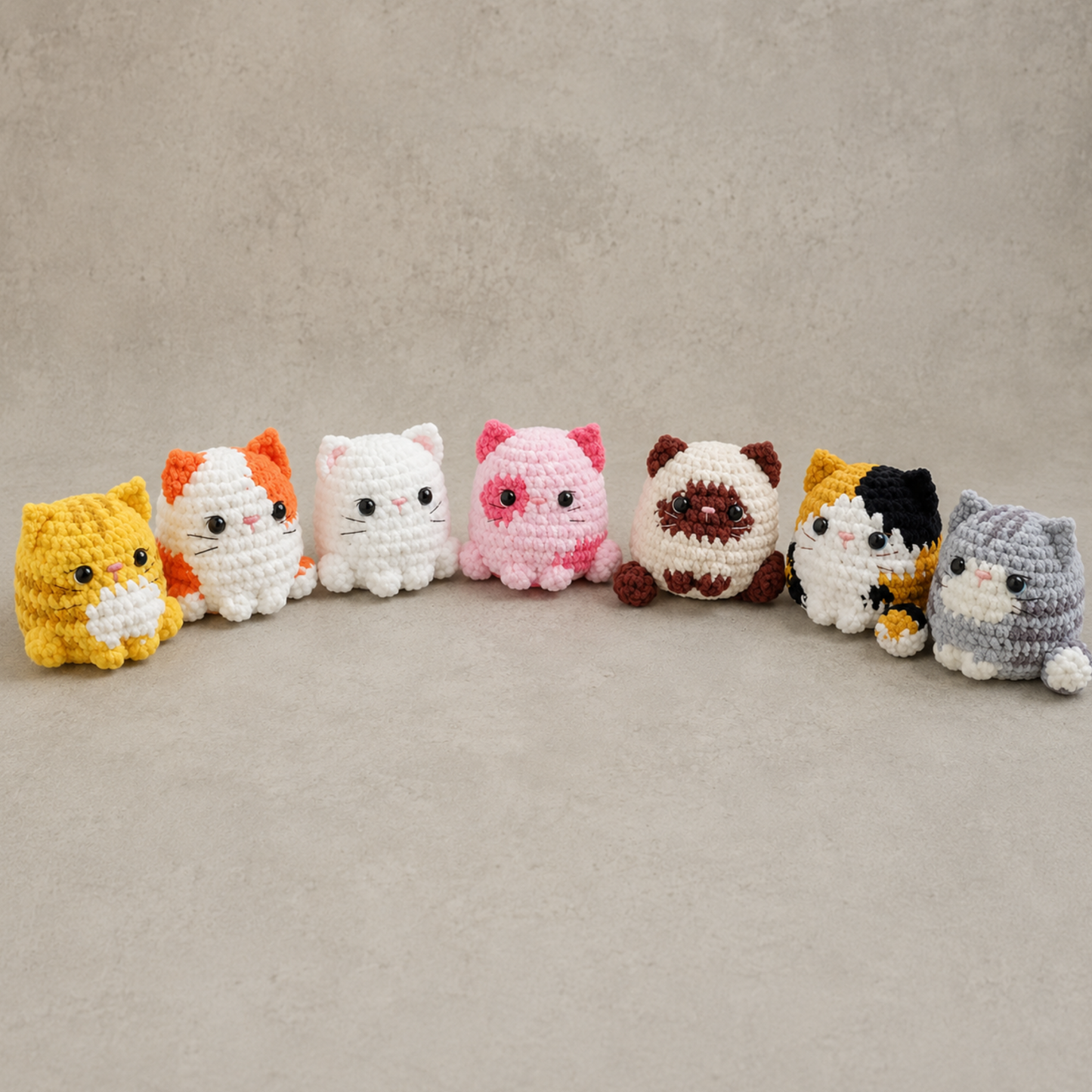 Crochet Floofcats Amigurumi Pattern (7-in-1 Bundle)(White, Calico, Orange, Siamese, Yellow, Grey, and Pink, approx. 9-10 cm each)