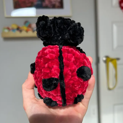 Crochet No-Sew Ladybug Pattern
