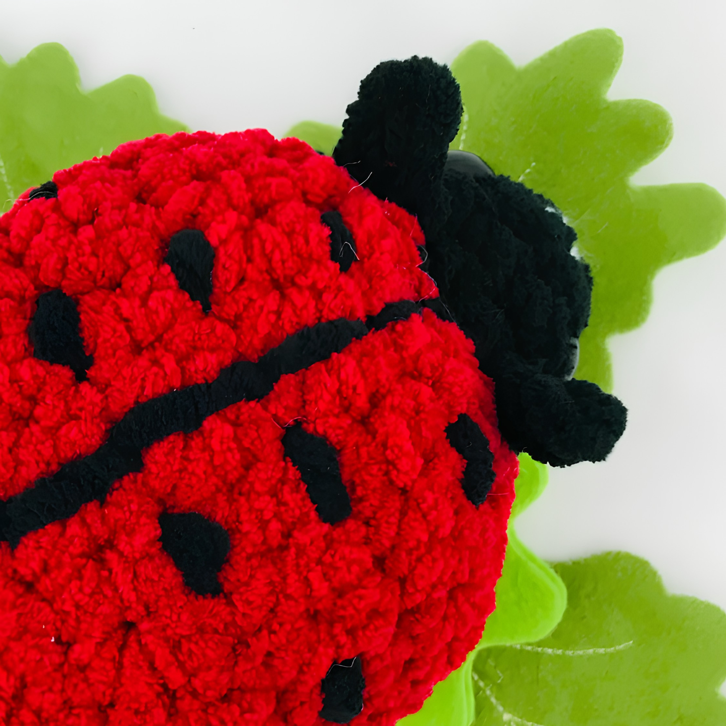 Crochet No-Sew Ladybug Pattern