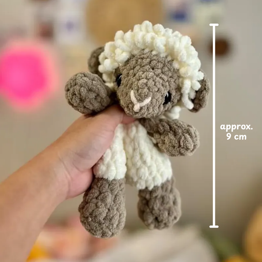 Lenni the Lamb Crochet Pattern
