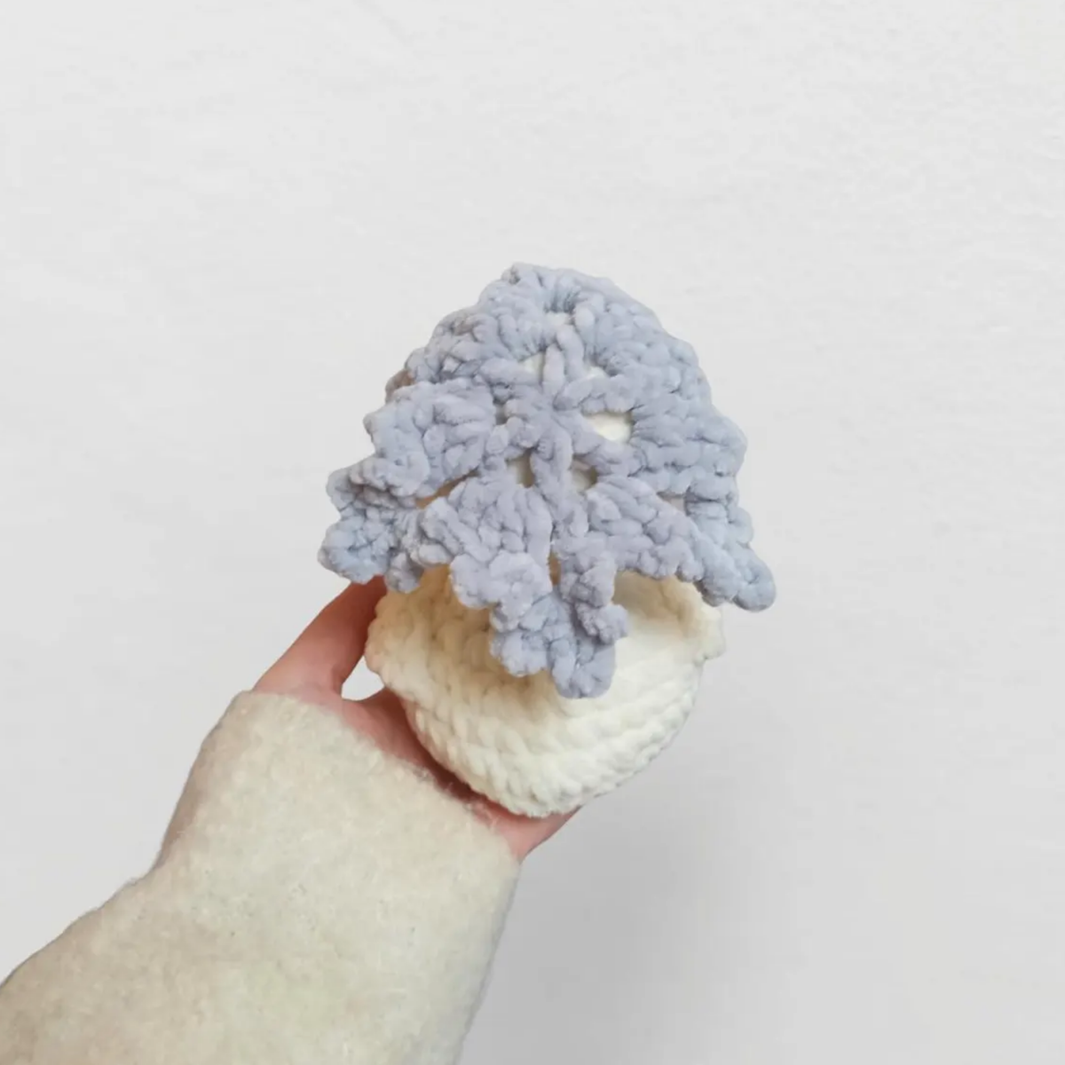 Little Miss Snowflake Duckling Crochet Pattern