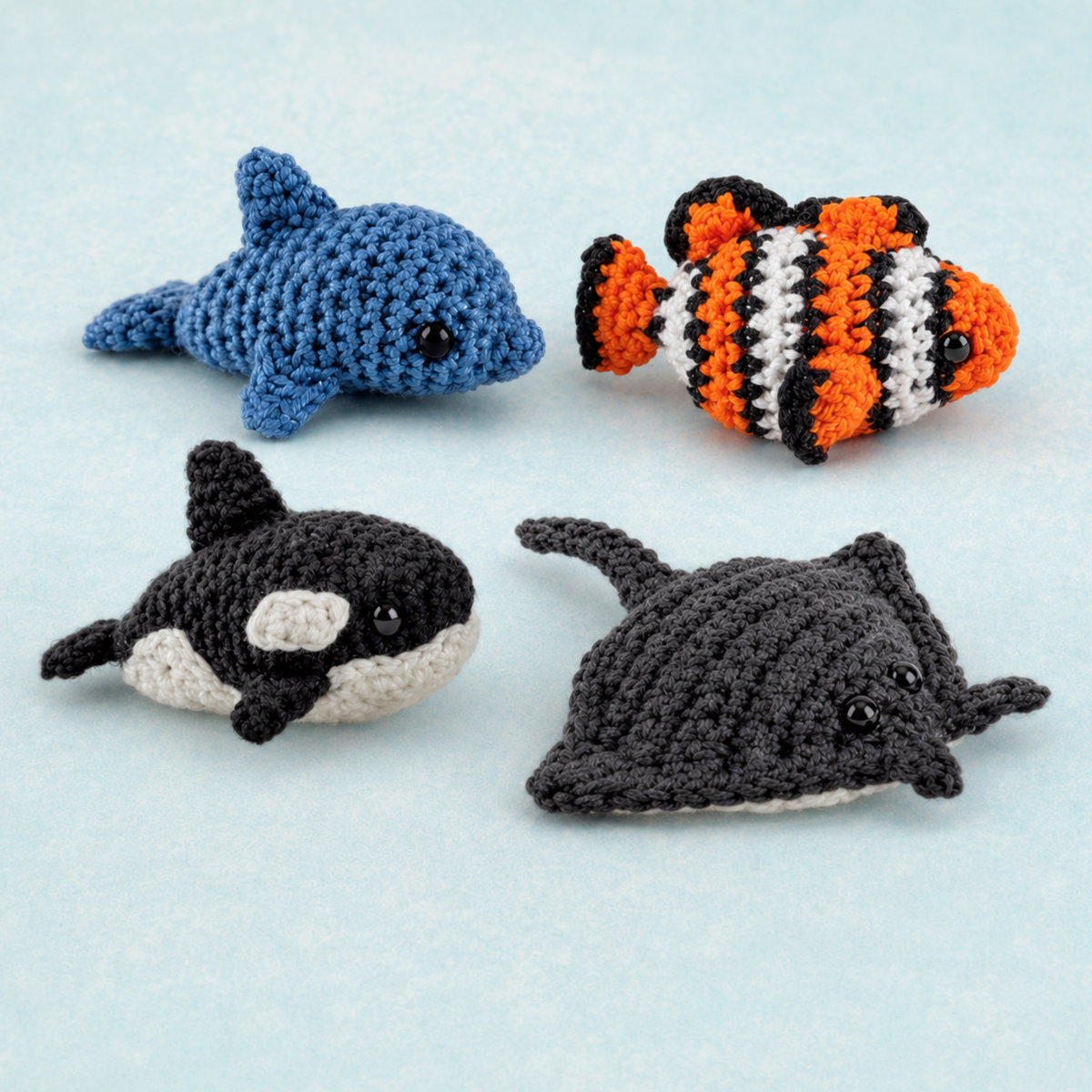 Mini Ocean: 26 Tiny Sea Creatures to Amigurumi Crochet Pattern