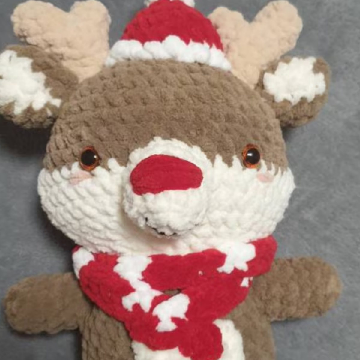 RENIE the Reindeer Amigurumi Crochet Pattern