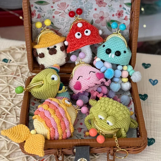 7 in 1 Wallets Keychain Crochet Pattern