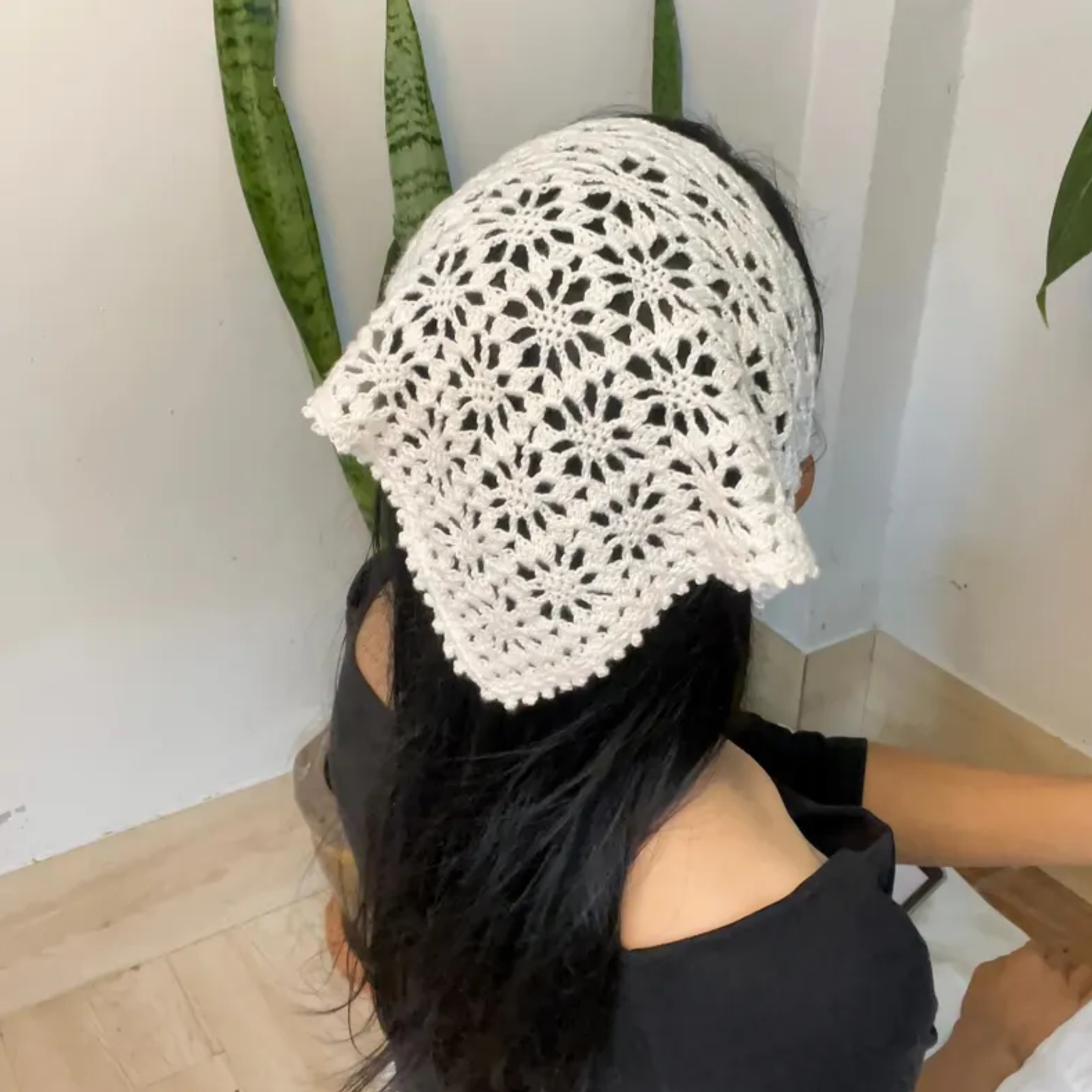 Crochet Wildflower Bandana Pattern (Customizable Size)