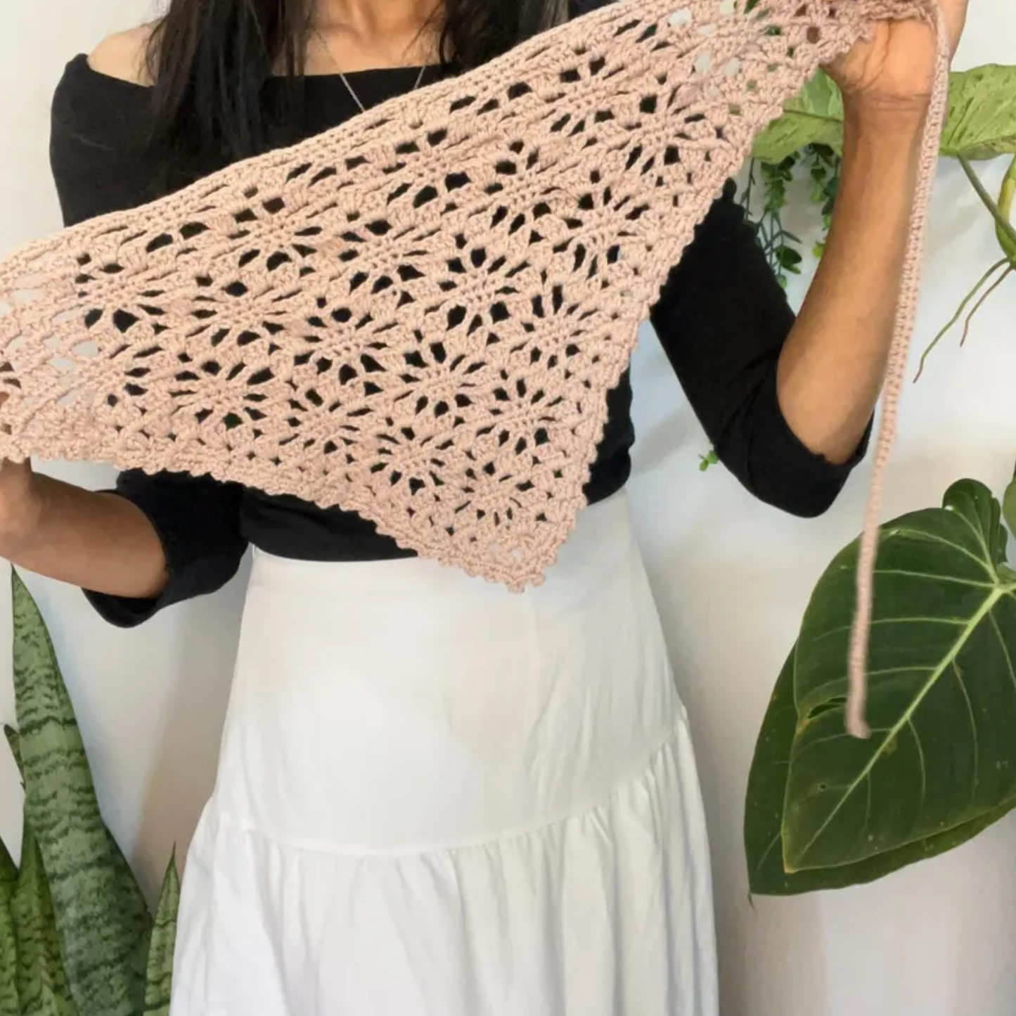 Crochet Wildflower Bandana Pattern (Customizable Size)